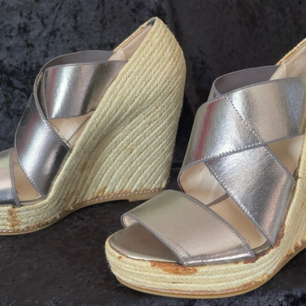 Vintage Coach 6B Silver Wedge Jute Sandals - Own a Piece of Iconic History! - Picture 3 of 7